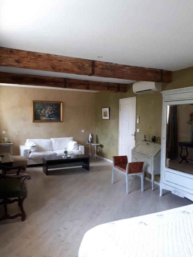 Mas Saint-Joseph Bed & Breakfast Фонвией Екстериор снимка